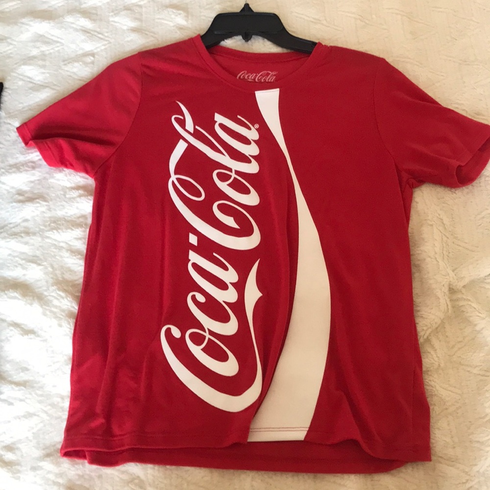 Coca Cola top
